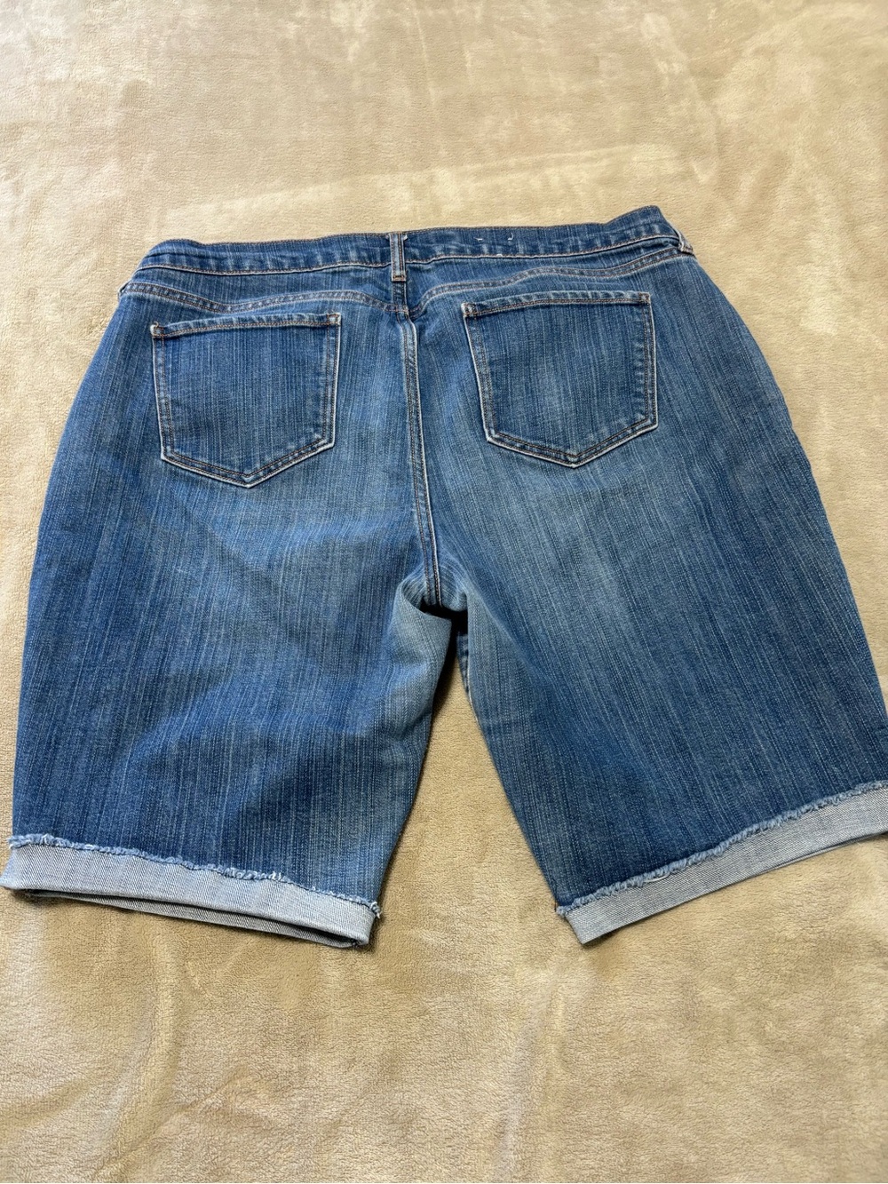 Old Navy Sweetheart Blue Denim Shorts - Picture 4 of 9